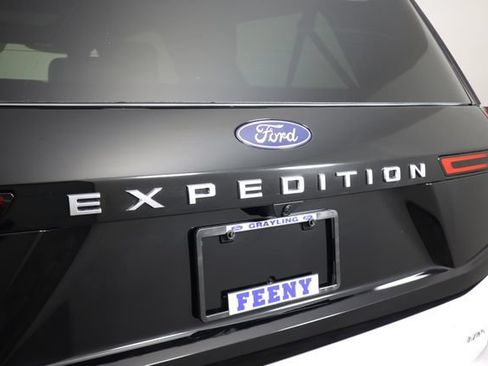 Used 2025 Ford Expedition Max King Ranch AWD/4WD image 28