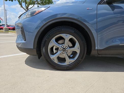 Used 2025 Ford Escape ST-Line FWD image 22