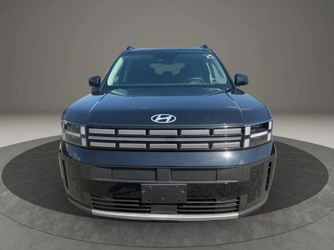 Used 2024 Hyundai Santa Fe SEL AWD/4WD image 2