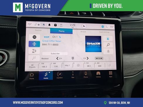 Used 2023 Jeep Grand Cherokee Limited w/ Black Appearance Package AWD/4WD image 42