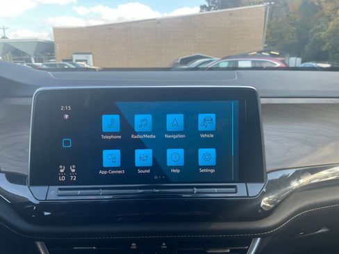 Used 2025 Volkswagen Atlas SE image 20