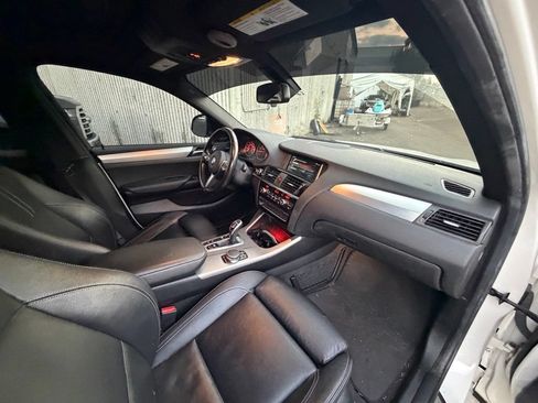 Used 2018 BMW X4 xDrive28i AWD/4WD image 7