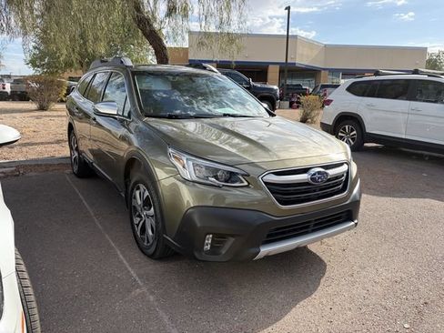 Used 2022 Subaru Outback Touring AWD/4WD image 6