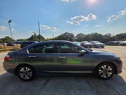 Used 2013 Honda Accord LX image 11