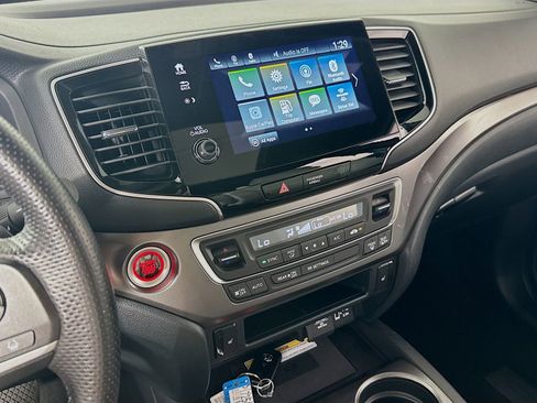 Used 2023 Honda Passport EX-L image 16