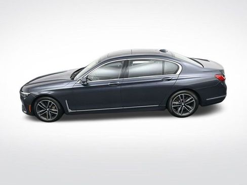Used 2020 BMW 750i xDrive image 29