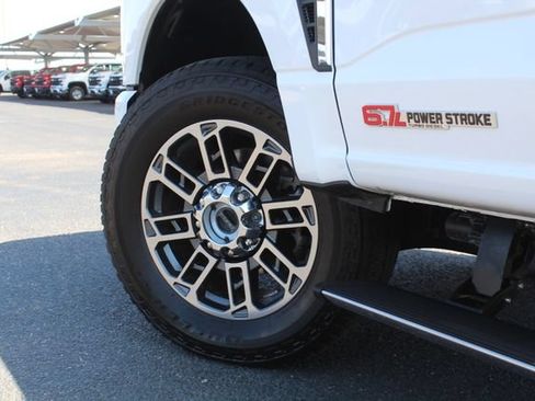 Used 2024 Ford F250 Limited AWD/4WD image 12