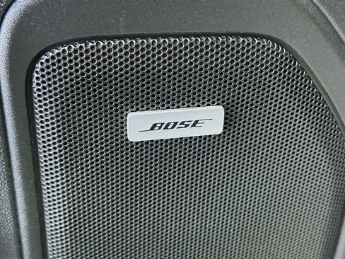 Used 2021 Chevrolet Silverado 1500 High Country image 19