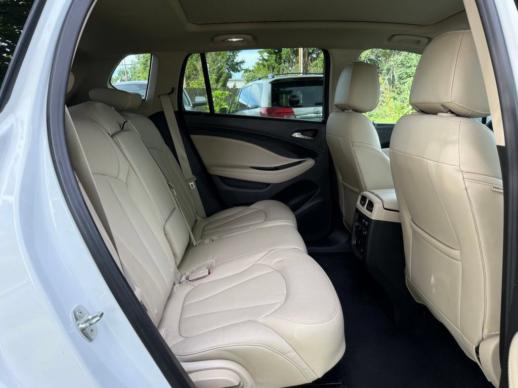 Used 2017 Buick Envision Essence FWD image 16