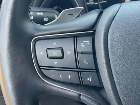 Used 2021 Lexus LS 500 w/ Accessory Package (Z2) image 9