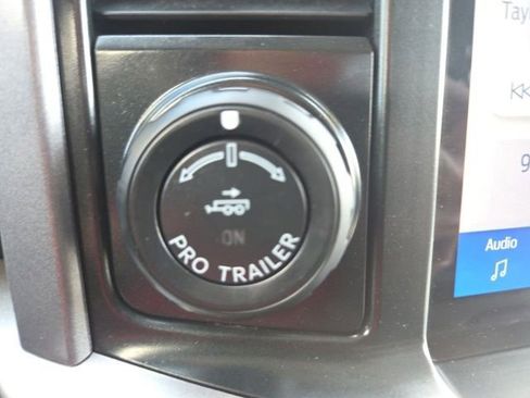 Used 2024 Ford F150 XLT AWD/4WD image 41