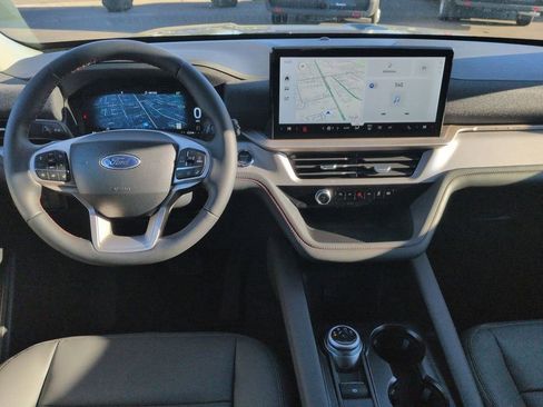 New 2026 Ford Explorer Active w/ Active Comfort Package image 23