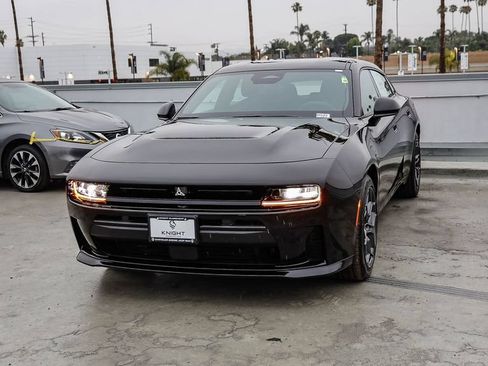 New 2026 Dodge Charger R/T w/ Blacktop Package AWD/4WD image 4