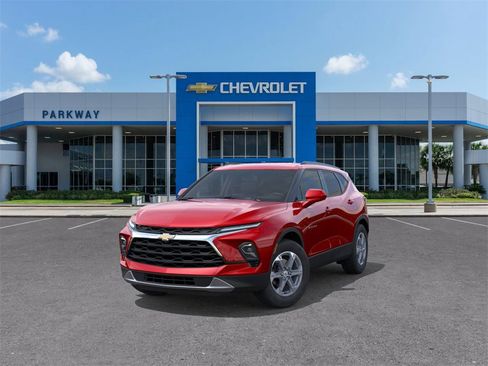 New 2025 Chevrolet Blazer LT w/ Convenience Package image 8