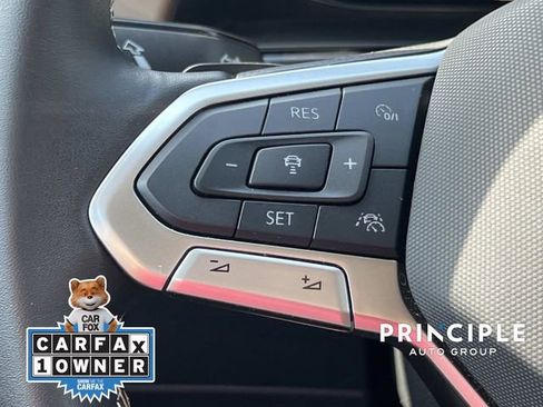 Used 2025 Volkswagen Atlas SE FWD image 20