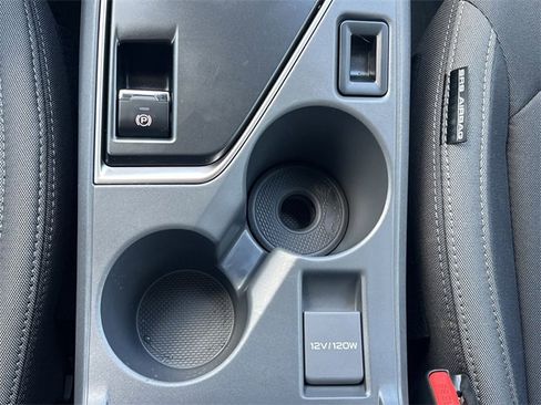 Used 2025 Subaru Crosstrek 2.0i Premium w/ Convenience Package #2 image 15