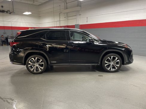 Used 2020 Lexus RX 450hL AWD w/ Premium Package image 11