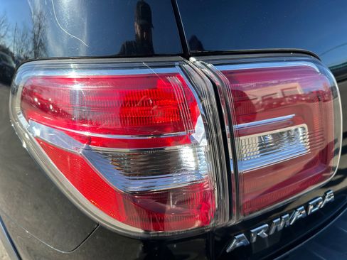 Used 2018 Nissan Armada Platinum w/ Captain Seat Package image 31