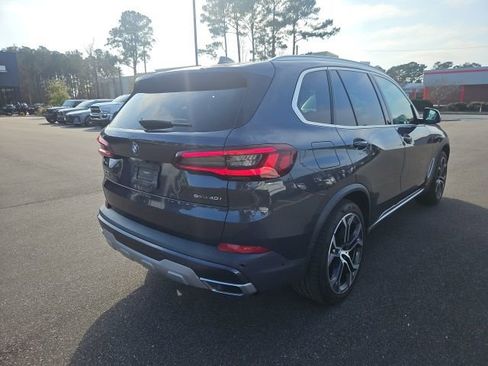 Used 2022 BMW X5 sDrive40i w/ Premium Package image 5