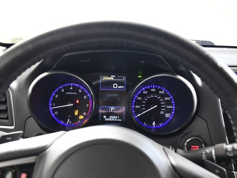 Used 2017 Subaru Outback 3.6R Touring AWD/4WD image 30
