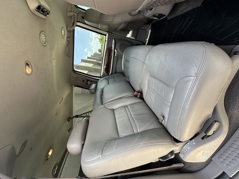 Used 2000 Ford Excursion Limited image 15