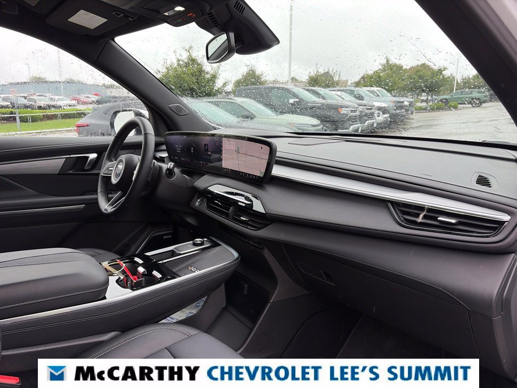 Used 2026 Buick Enclave Preferred FWD image 27