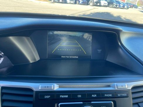 Used 2013 Honda Accord LX image 24