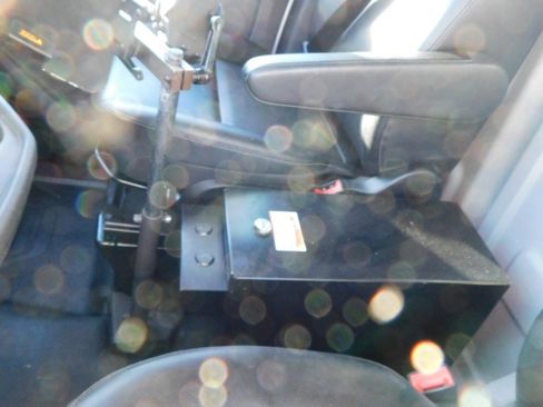 Used 2020 Ford Transit 250 Medium Roof AWD image 14