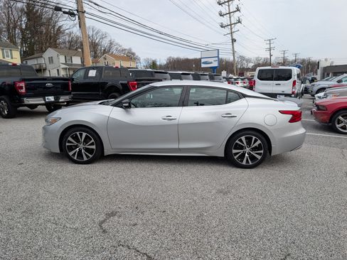 Used 2017 Nissan Maxima 3.5 SV image 3