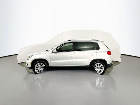Used 2012 Volkswagen Tiguan S FWD image 4