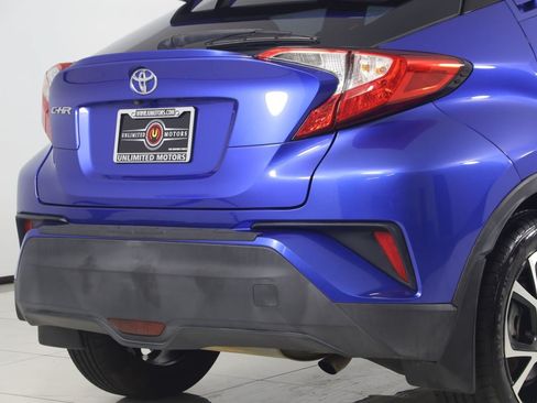 Used 2018 Toyota C-HR XLE FWD image 40
