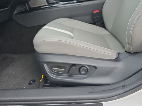 Used 2026 Toyota Camry SE w/ Convenience Package image 29