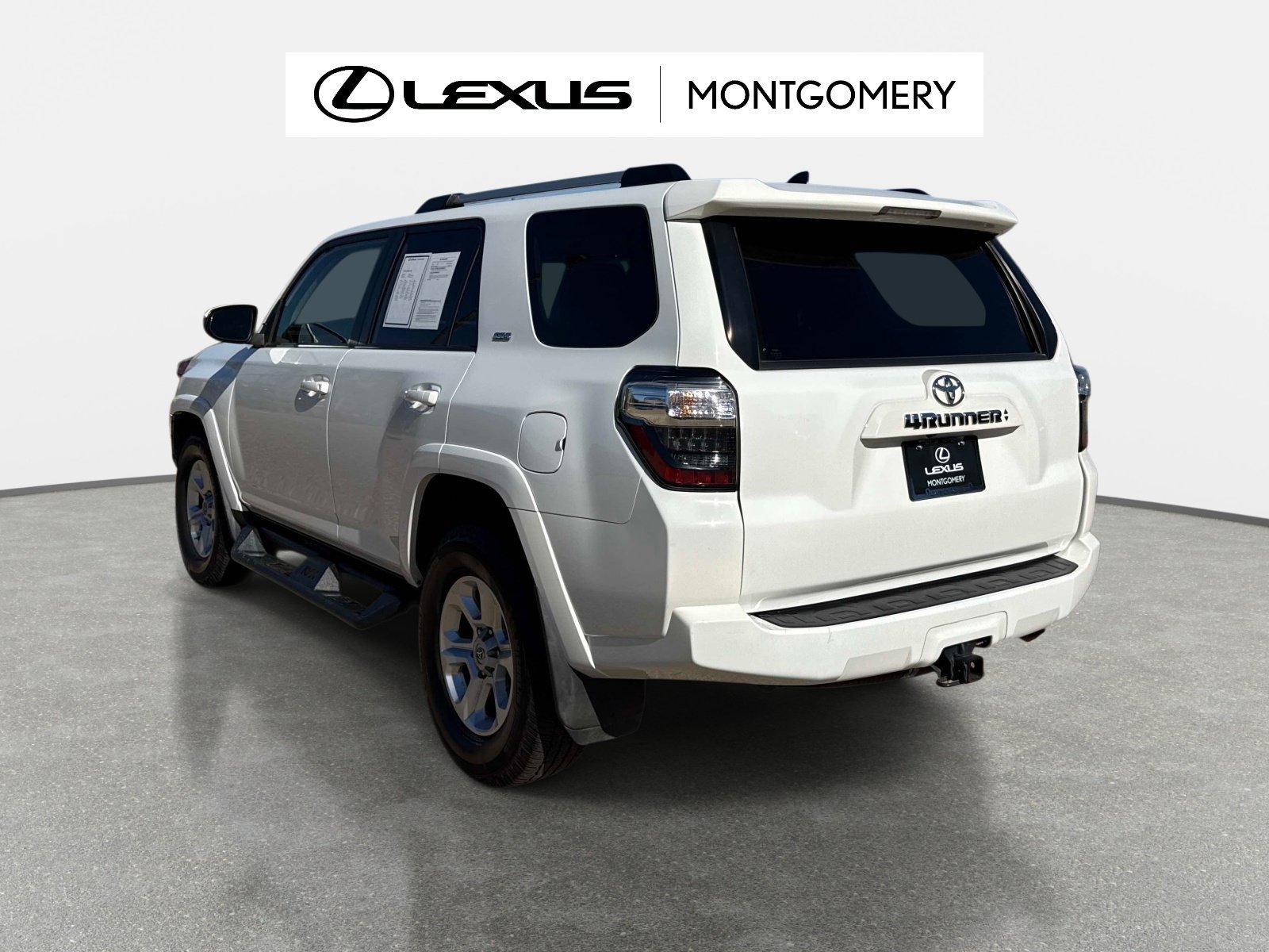 Used 2022 Toyota 4Runner SR5 RWD image 5