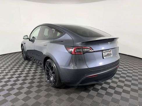 Used 2022 Tesla Model Y Performance AWD/4WD image 15