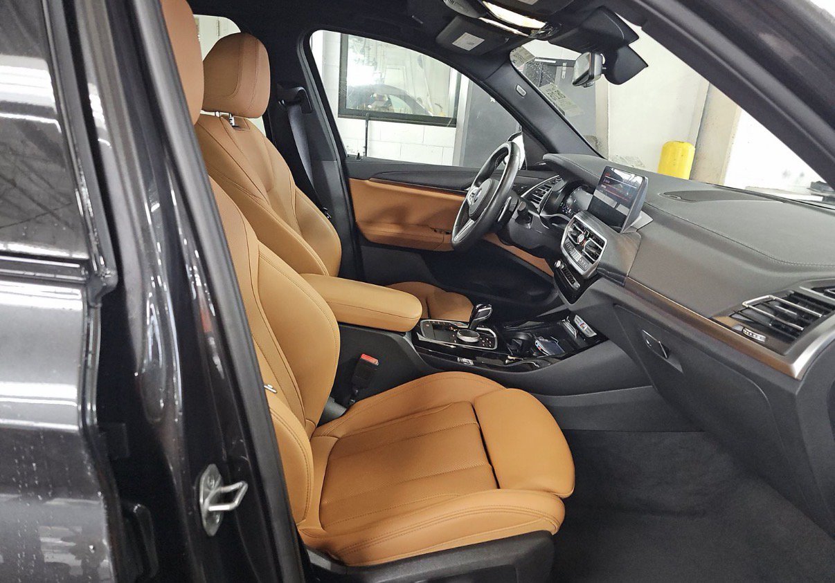 Used 2023 BMW X3 M40i AWD/4WD image 11