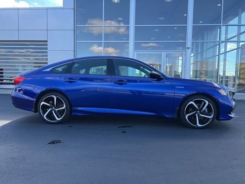 Used 2022 Honda Accord Sport image 8