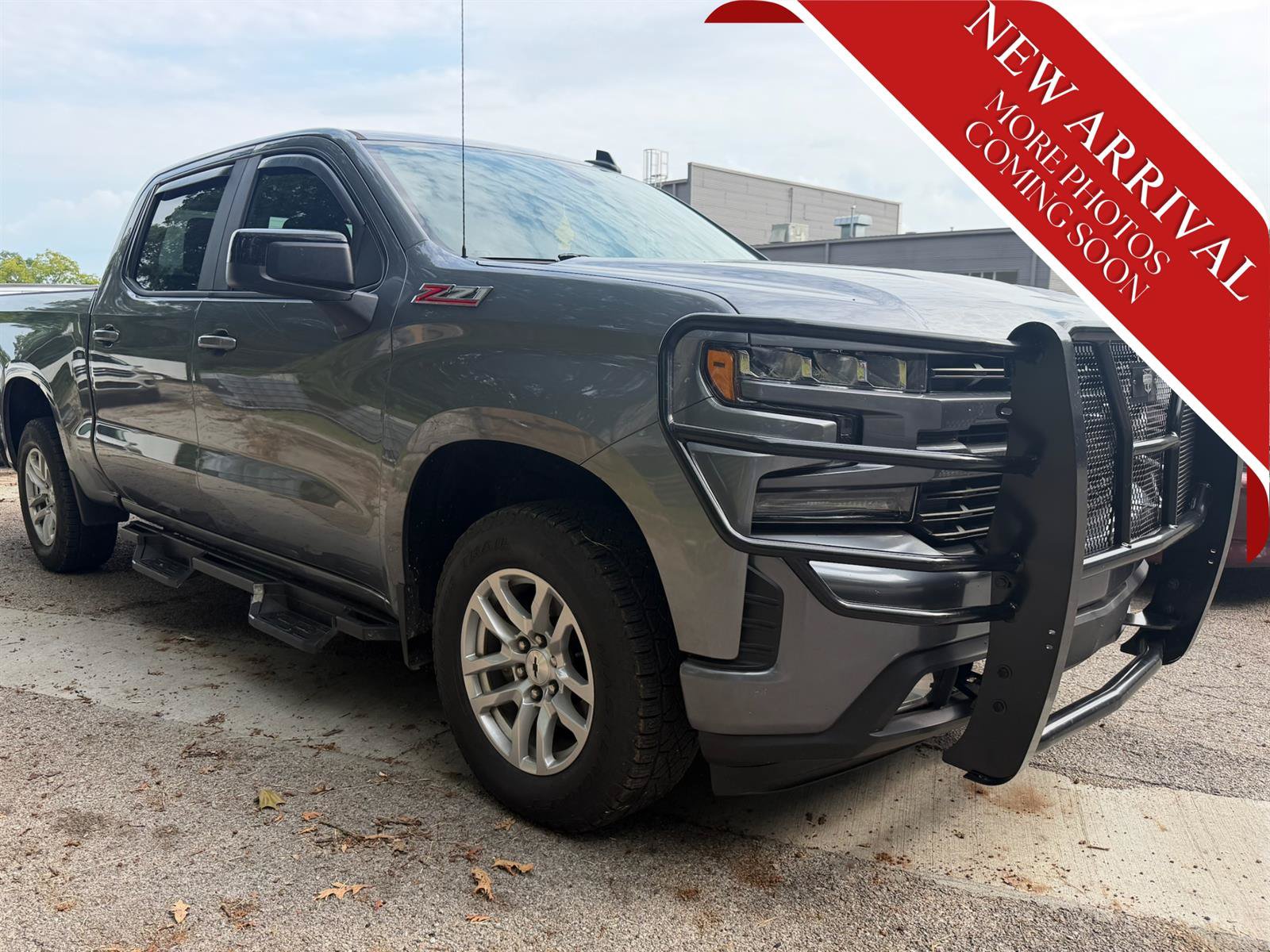 Used 2022 Chevrolet Silverado 1500 RST AWD/4WD image 1