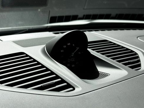 Used 2024 Porsche 911 Carrera S RWD image 16