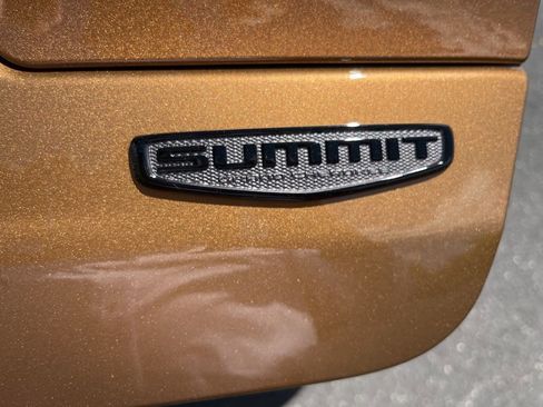 New 2026 Jeep Grand Cherokee Summit w/ Obsidian Package image 15