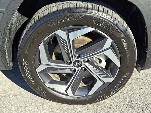 Certified 2024 Hyundai Tucson Limited image 11