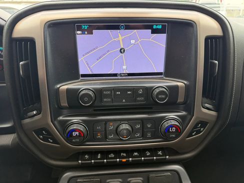 Used 2017 GMC Sierra 1500 Denali AWD/4WD image 19