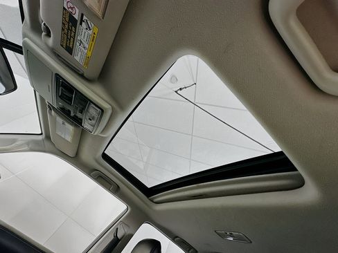 Used 2017 Toyota 4Runner Limited image 25