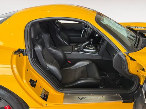 Used 2006 Dodge Viper SRT-10 image 15