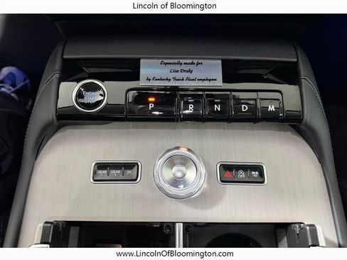 Certified 2025 Lincoln Navigator L Reserve AWD/4WD image 38