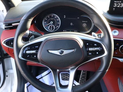 Used 2022 Genesis GV70 3.5T Sport w/ Sport Advanced Package image 16