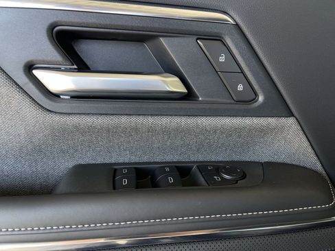 New 2026 GMC Sierra EV Elevation image 21