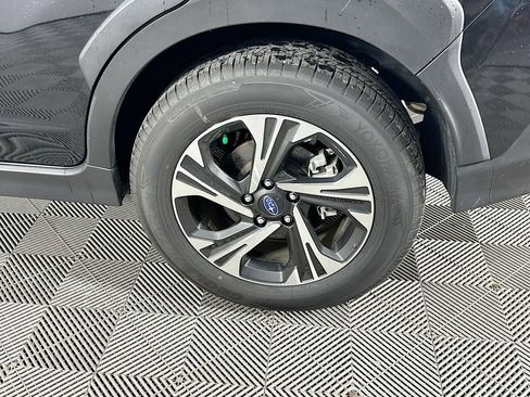 Certified 2025 Subaru Crosstrek 2.0i Premium image 38