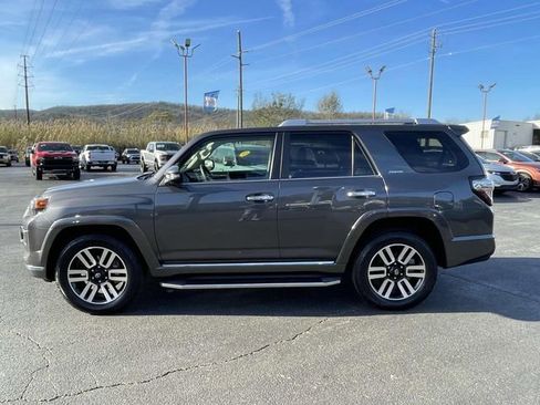 Used 2022 Toyota 4Runner Limited image 2