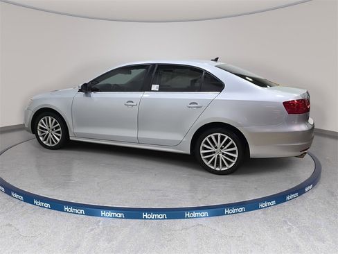 Used 2013 Volkswagen Jetta SEL image 9