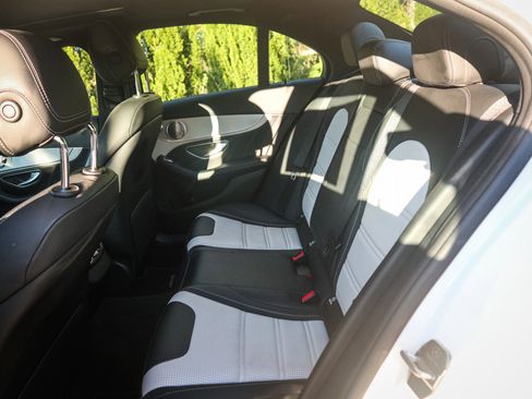 Used 2020 Mercedes-Benz C 63 AMG S image 31